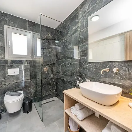 Fernando - F&a Golden Stone Loukata (Kefalonia)