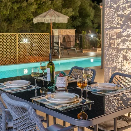 Fernando - F&a Golden Stone Вилла *